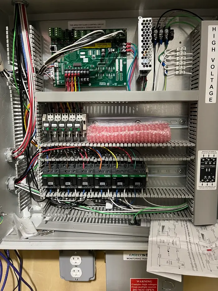 Commercial electrical installation