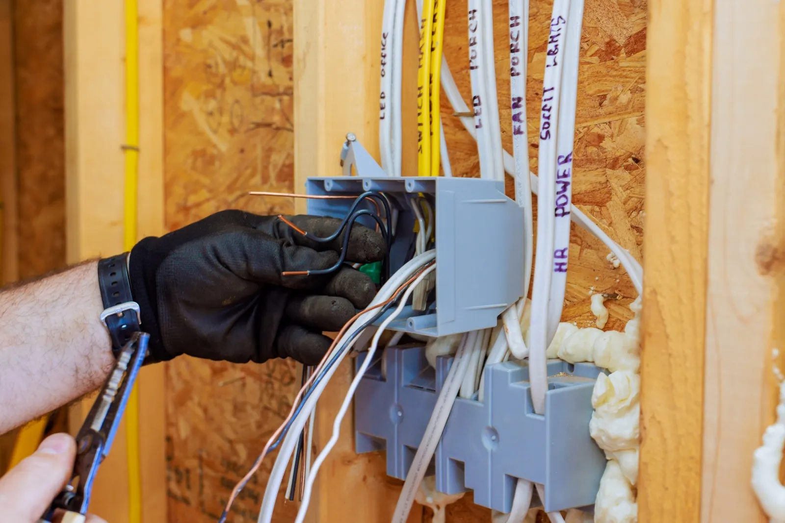 Emergency electrical repair